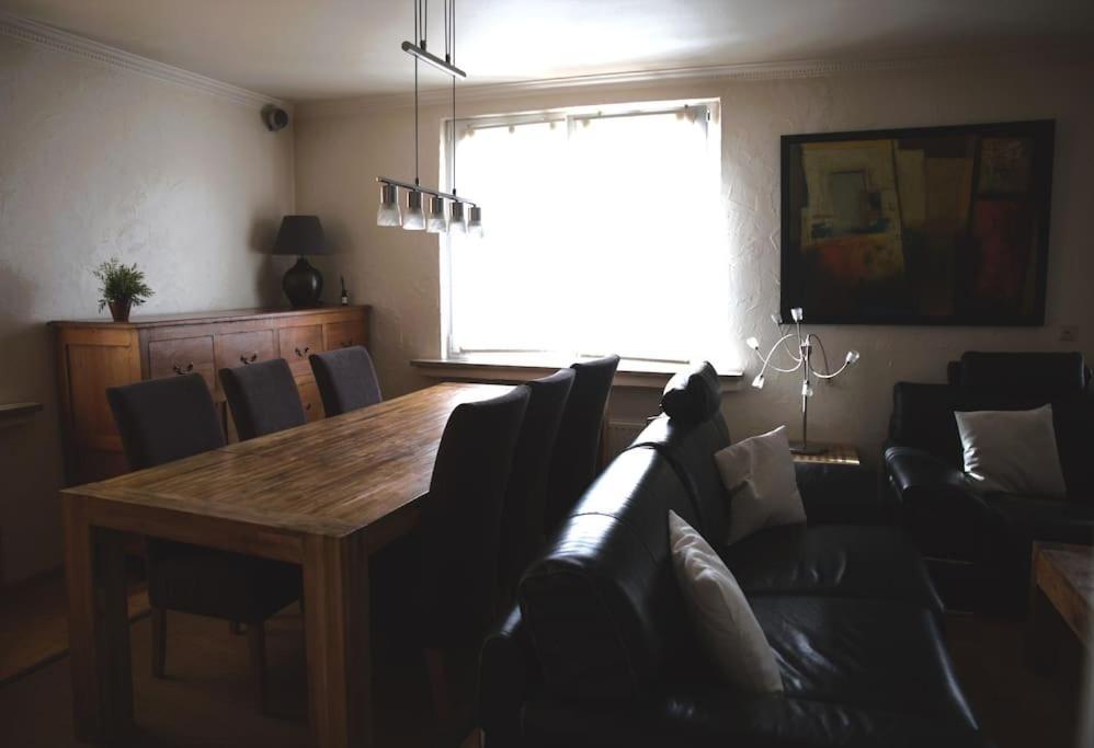 Cozy 3 Bedroom House With 11 Kw Electric Car Charger Hesperange Εξωτερικό φωτογραφία