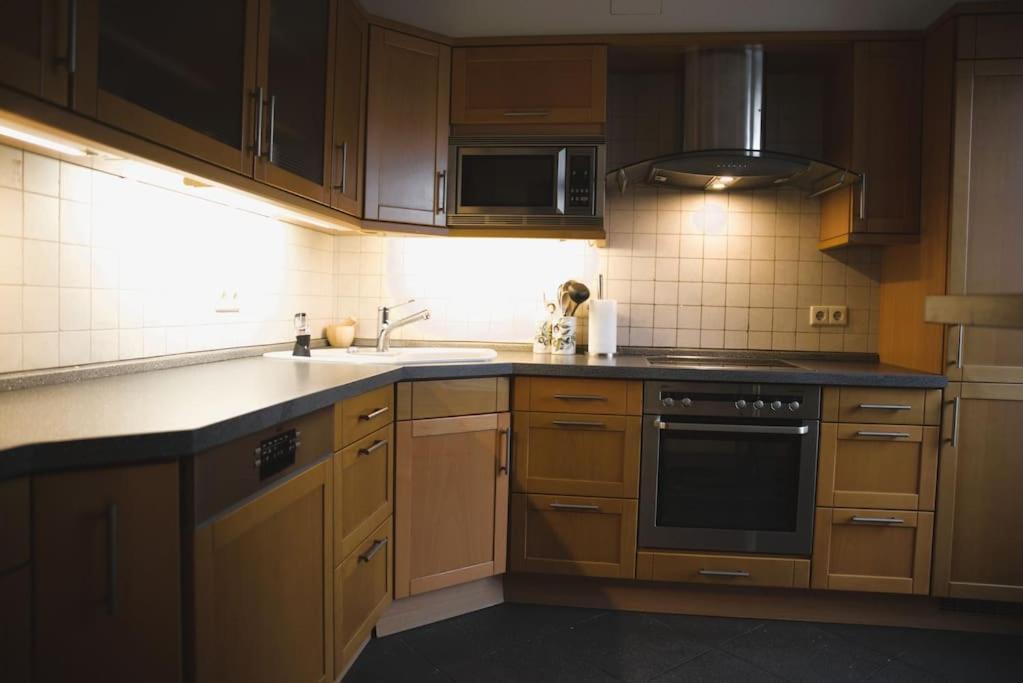 Cozy 3 Bedroom House With 11 Kw Electric Car Charger Hesperange Εξωτερικό φωτογραφία
